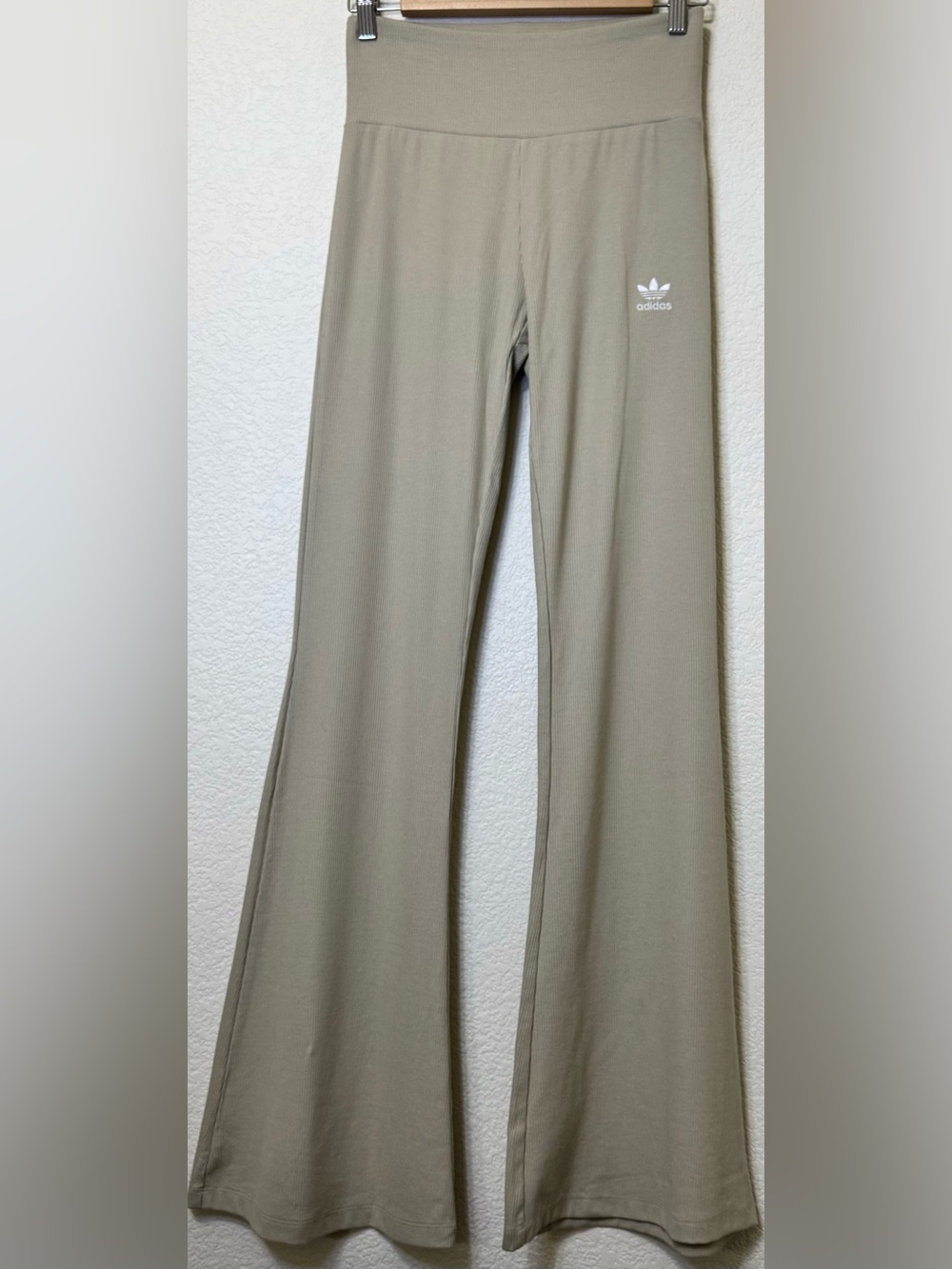 adidas Ribbed Matching Set | Stone Khaki | Flare Leggings + Crop Tank | Size S - Picture 2 of 8